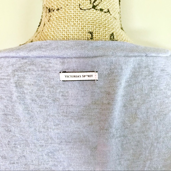 •Victoria’s Secret• Dream sleep top - Picture 3 of 6